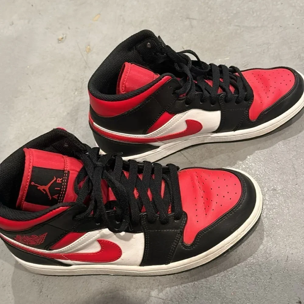 Jordan boy sneakers 👟